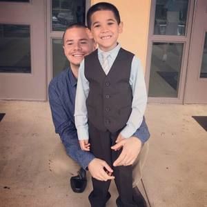 Meet your Posher, Mitchel